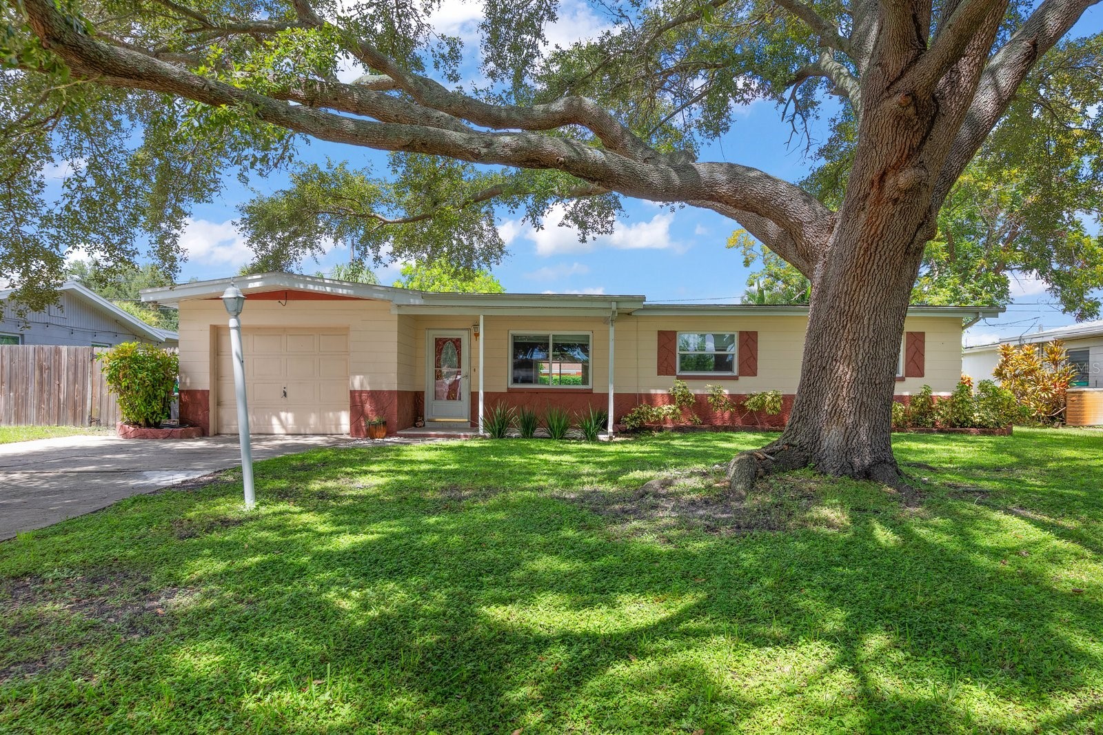 3531 FLORAL DRIVE SE