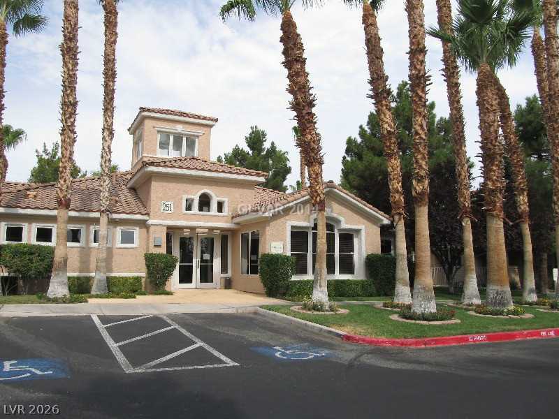 251 South Green Valley Parkway 1012