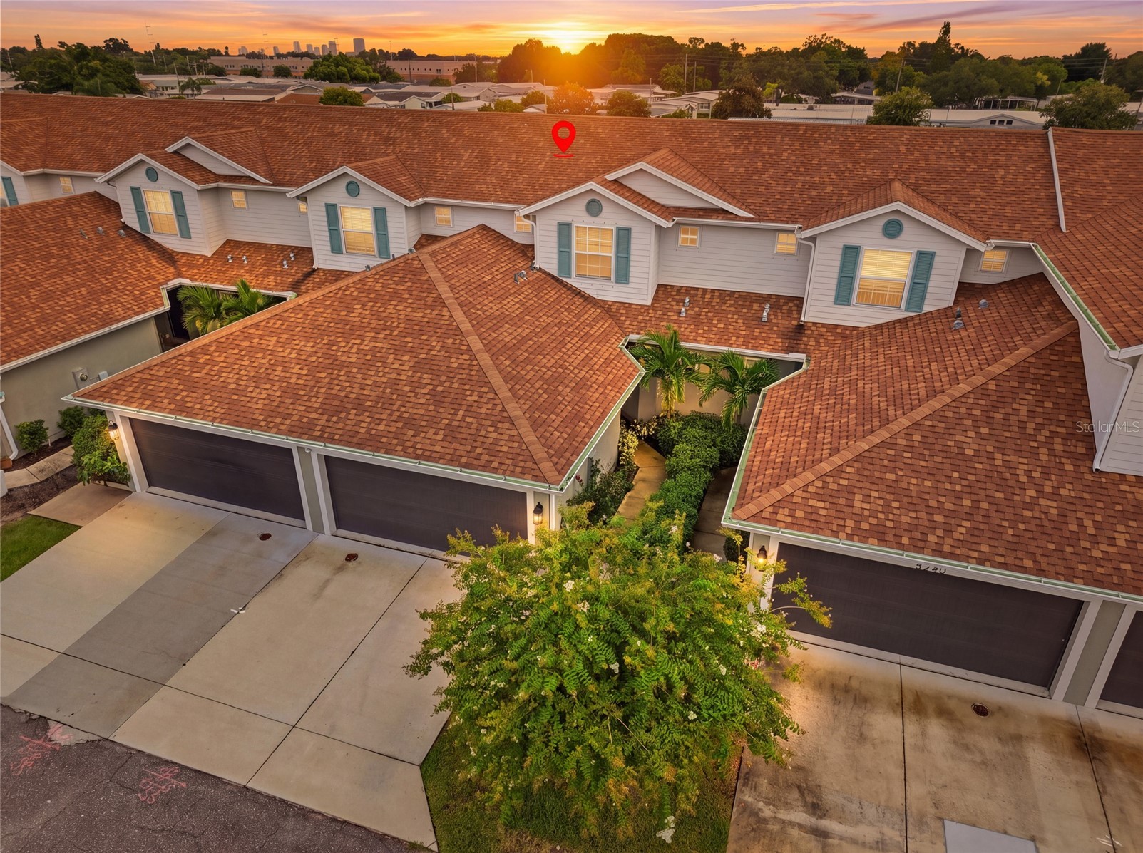 5282 NEIL DRIVE