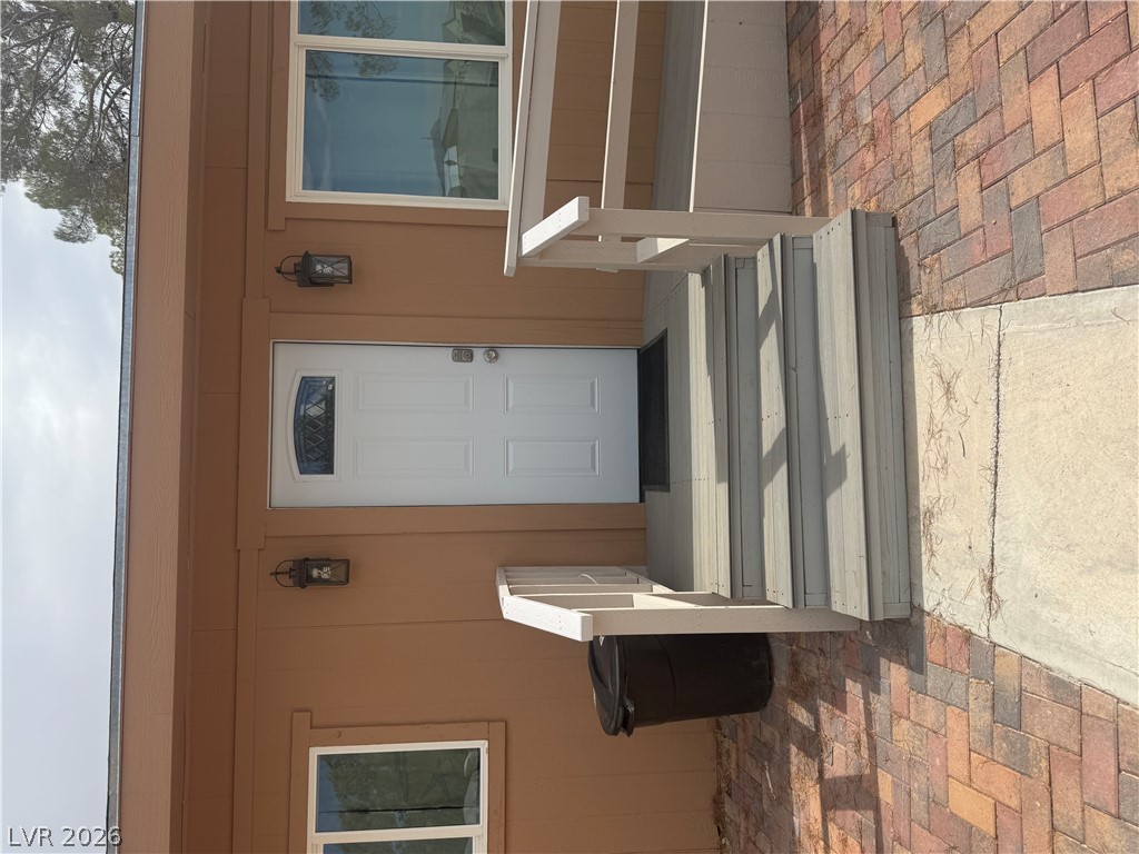 211 Lexis Lane 3