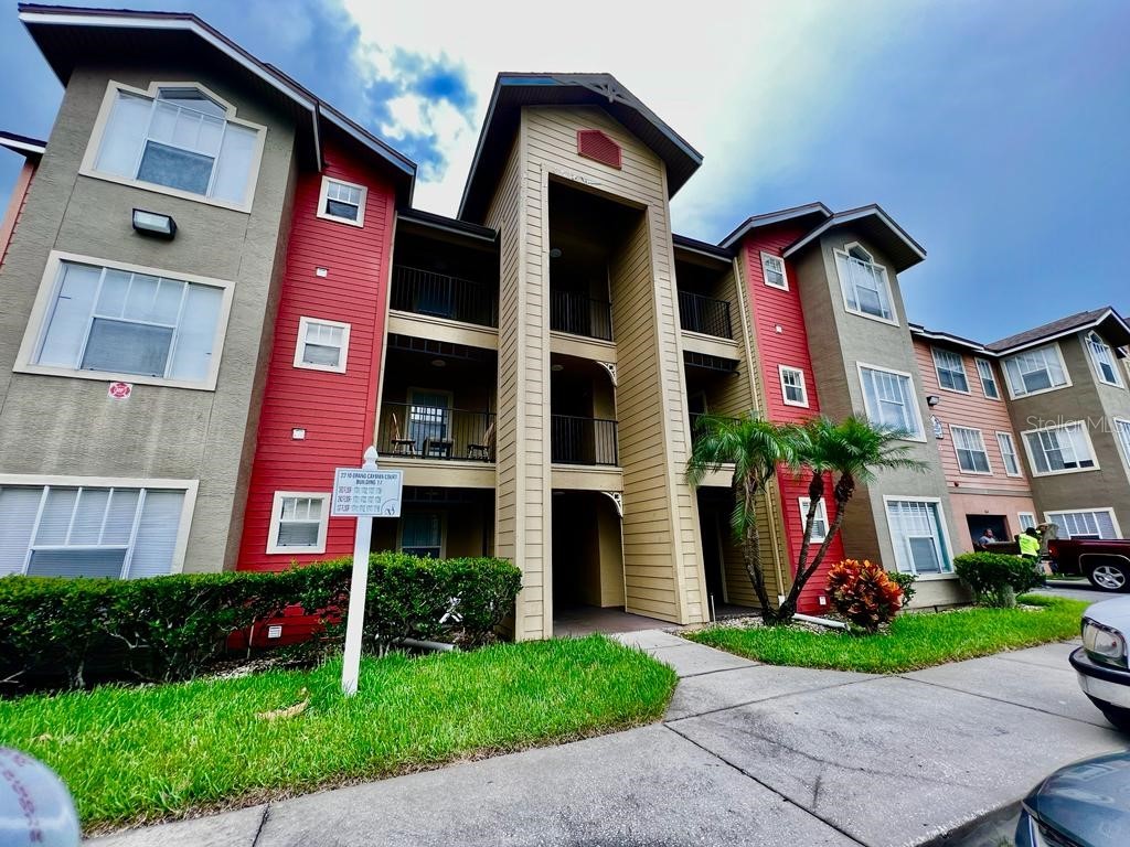 2210 GRAND CAYMAN COURT 1722