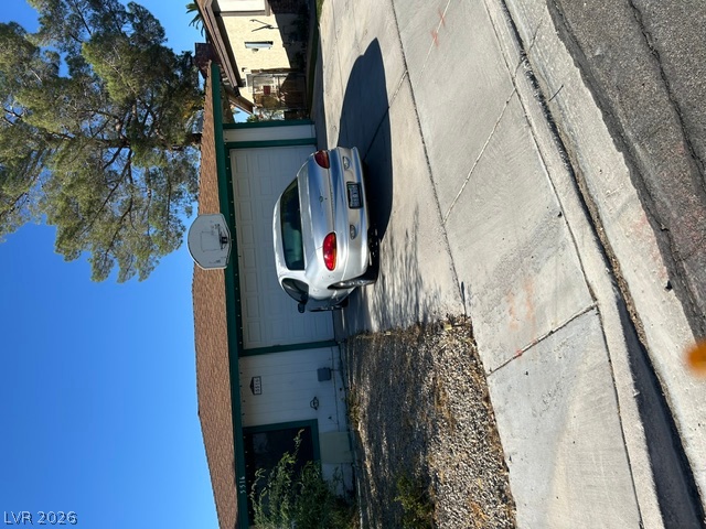 5516 Deodar Drive