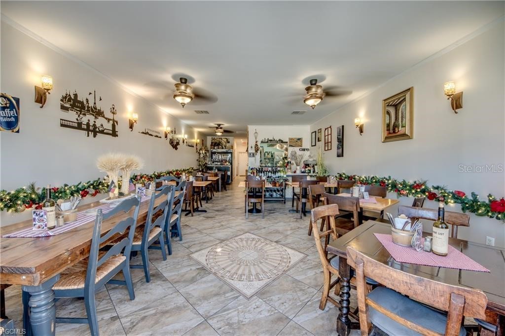 2414 TAMIAMI TRAIL C