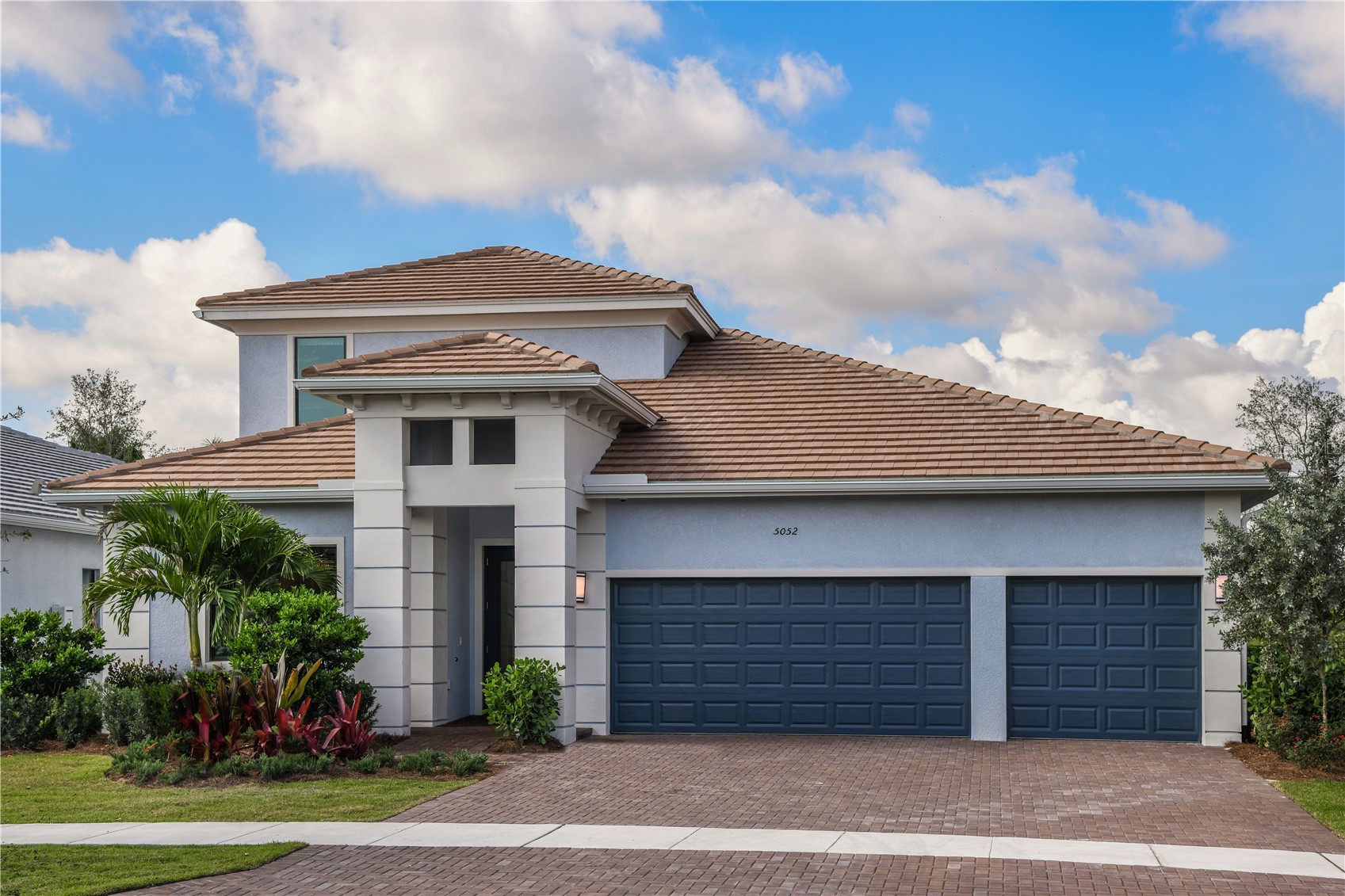 5052 SIMONS COURT