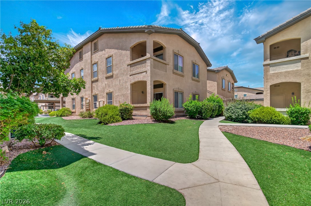 8985 South Durango Drive 1167