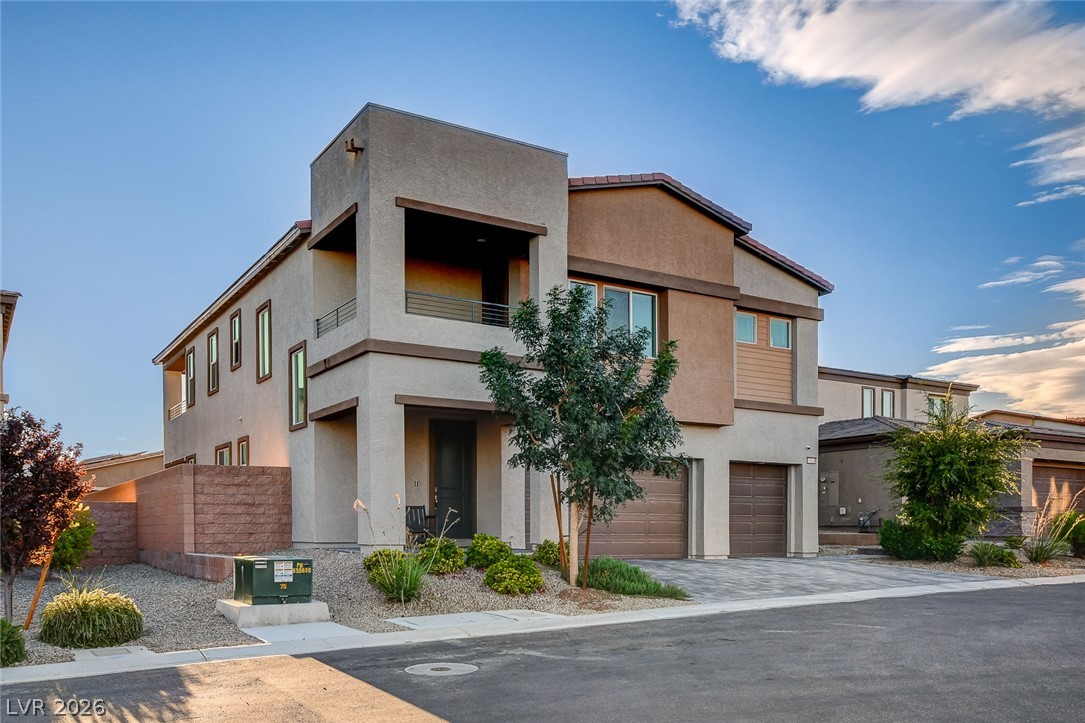 10049 Desert Azure Street