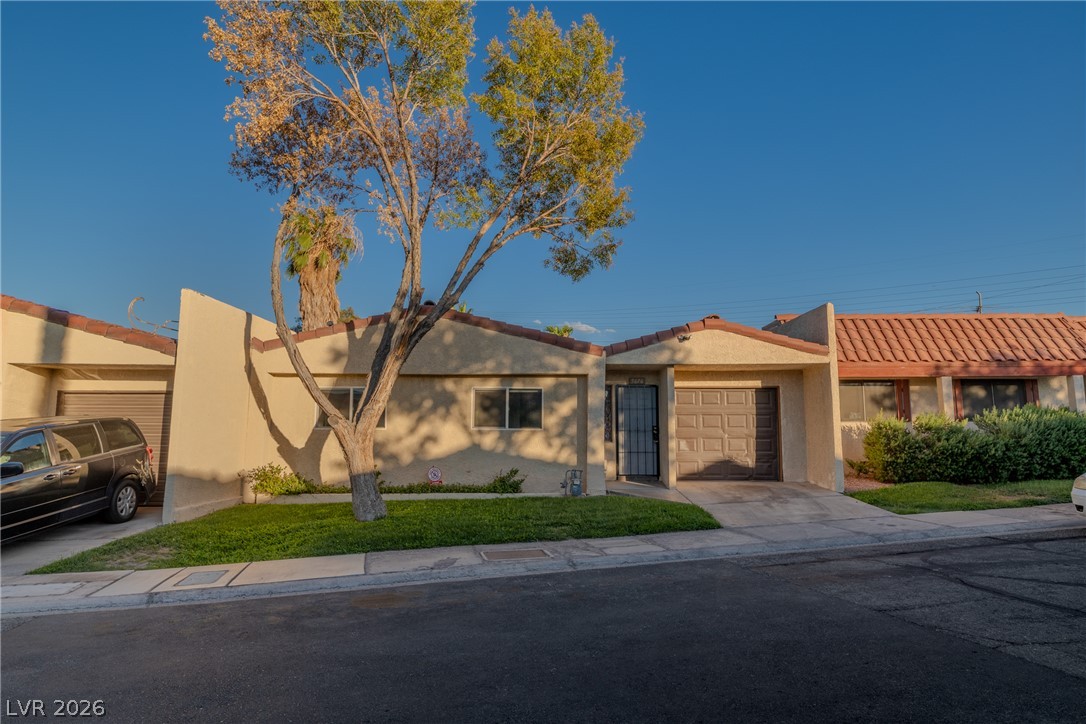 5676 Hobble Creek Drive