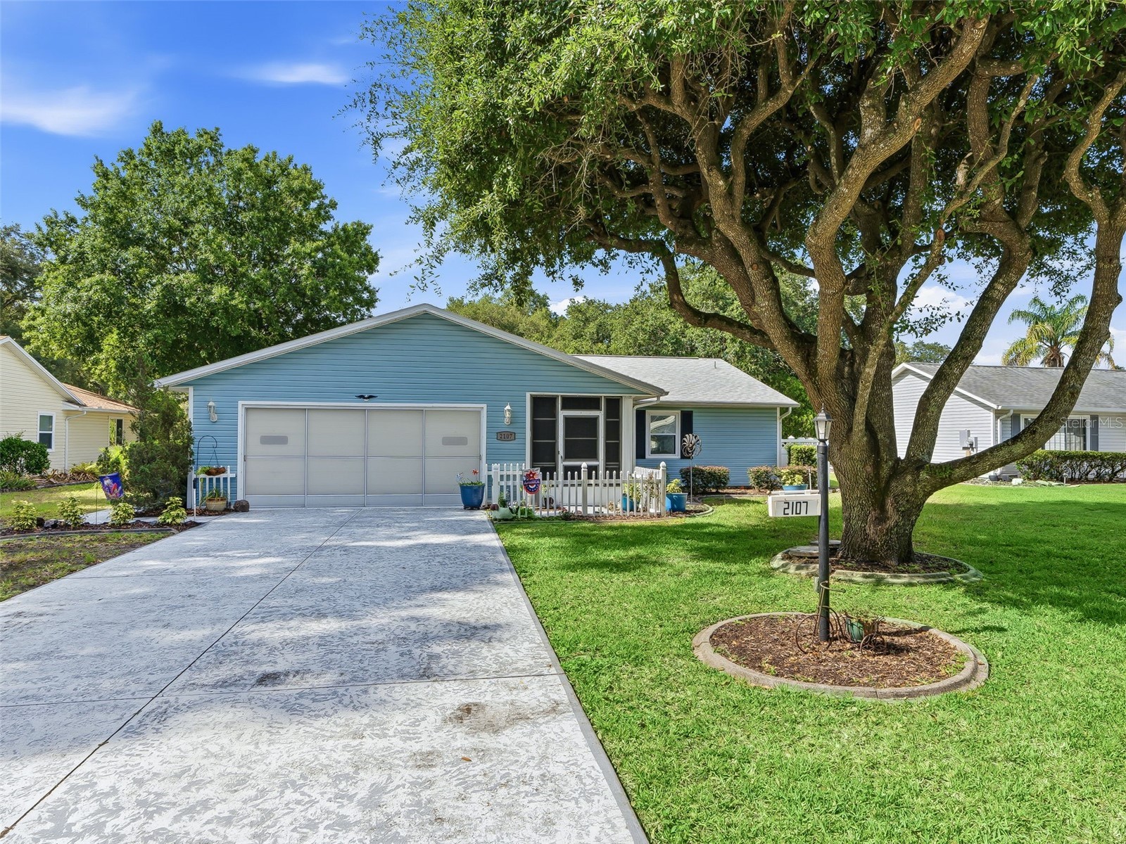 2107 GREENLAW COURT