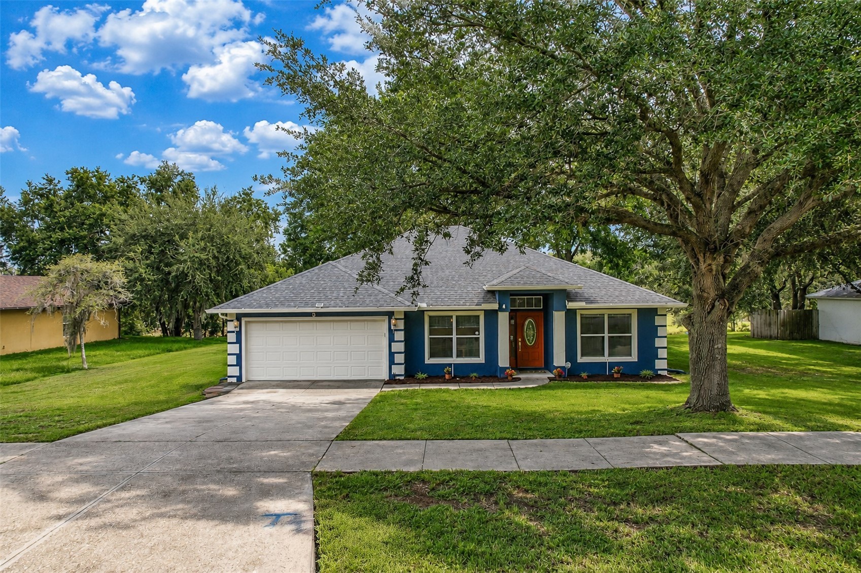 1326 OAK VALLEY BOULEVARD