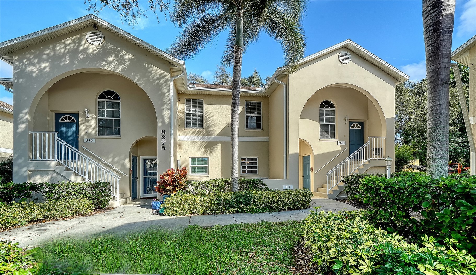 8375 GLENROSE WAY 211