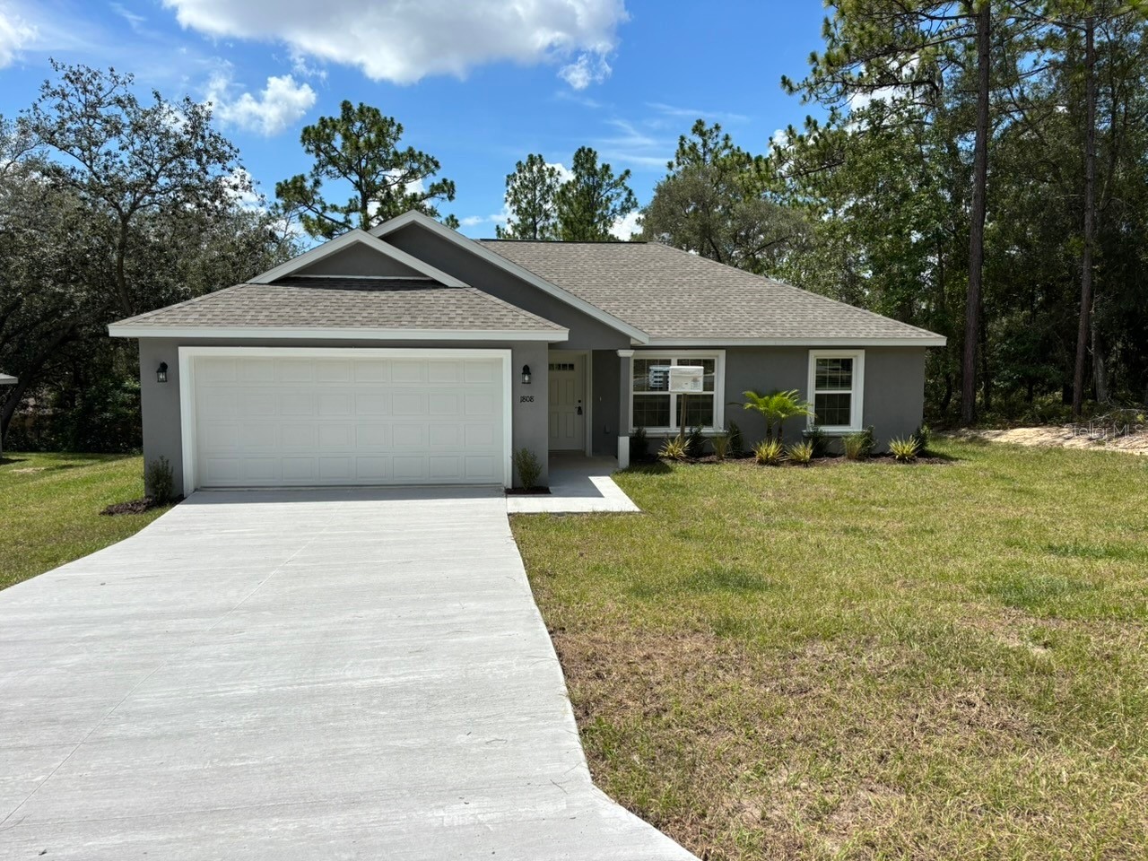 1808 W LINDEN DRIVE