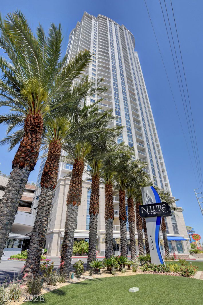 200 West Sahara Avenue 3001