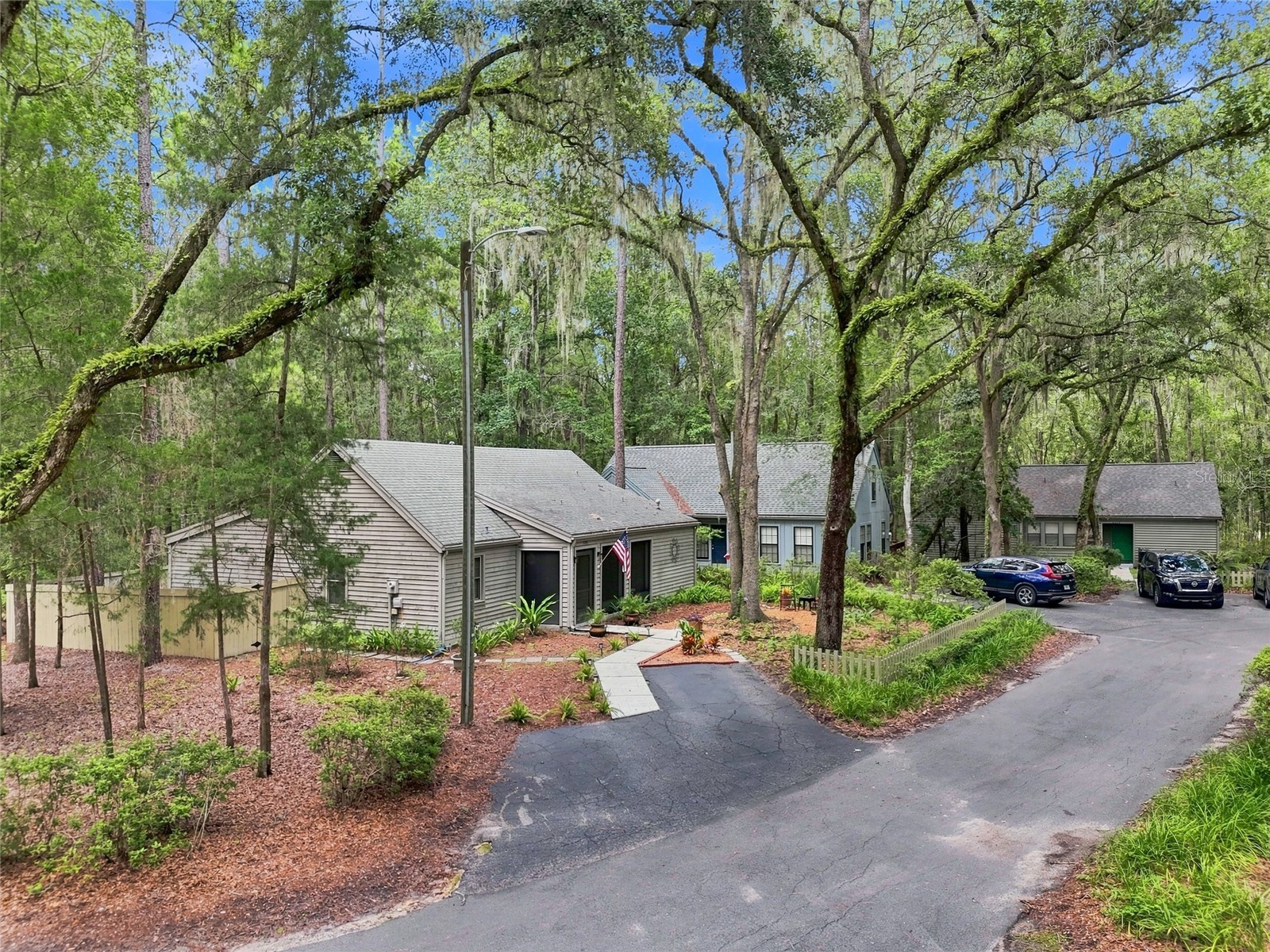 5201 SW 86 TERRACE