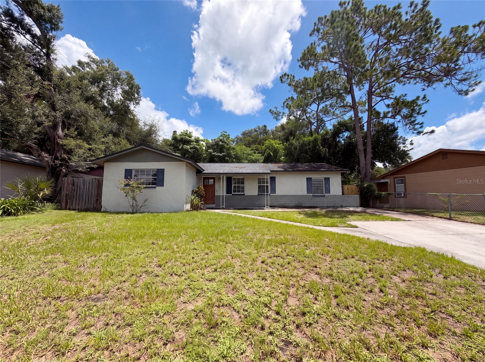 7018 LYNWOOD DRIVE