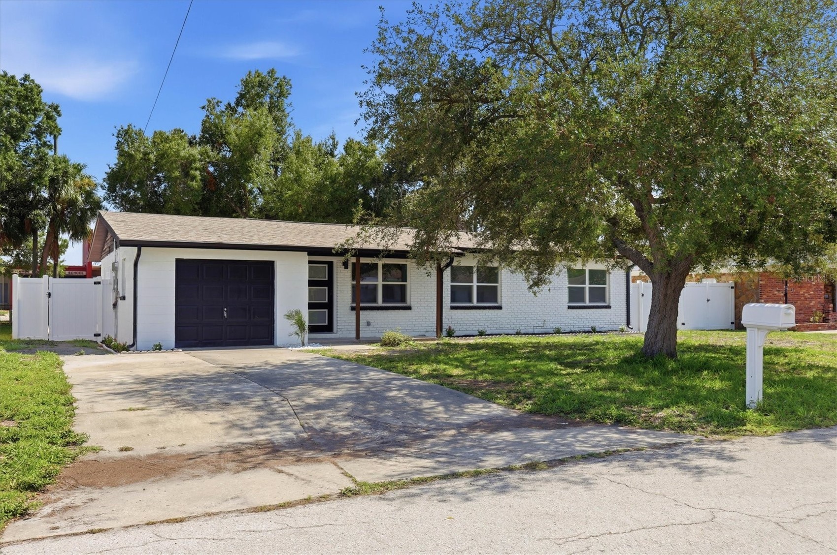 4420 W BAY COURT AVENUE