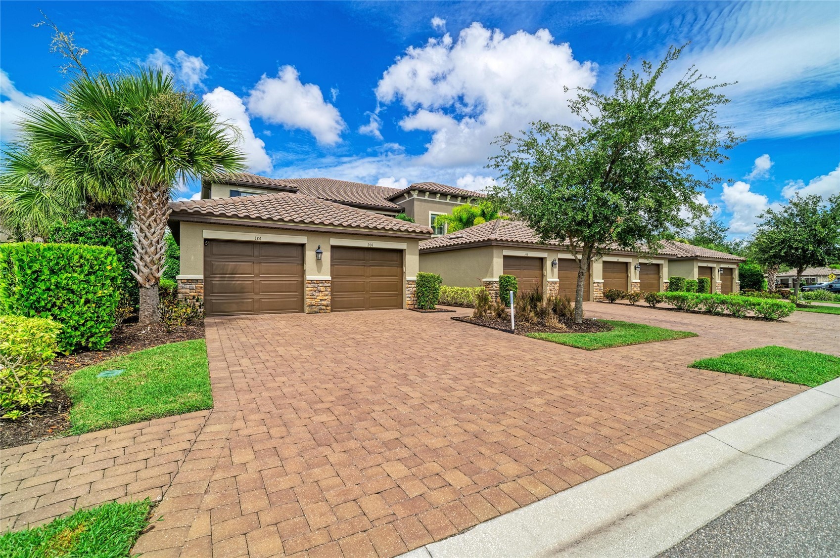 13815 MESSINA LOOP 101