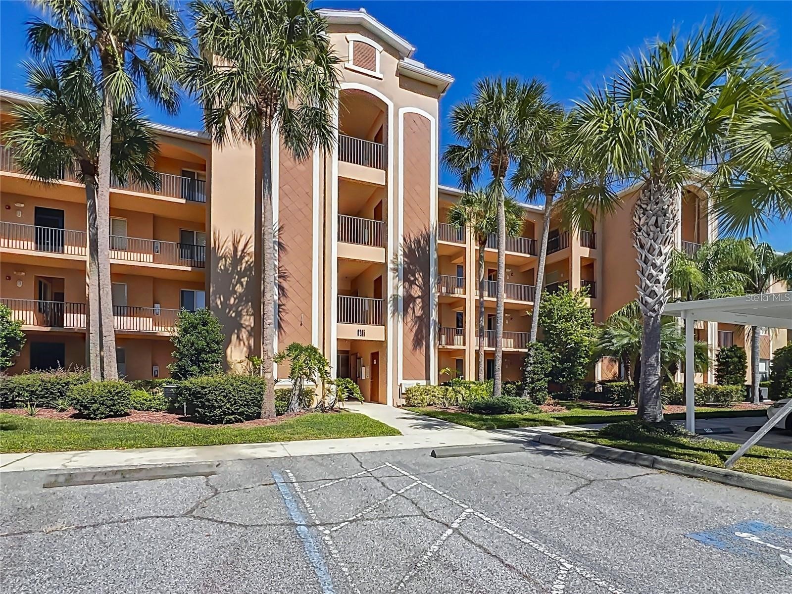 8205 GRAND ESTUARY TRAIL 403