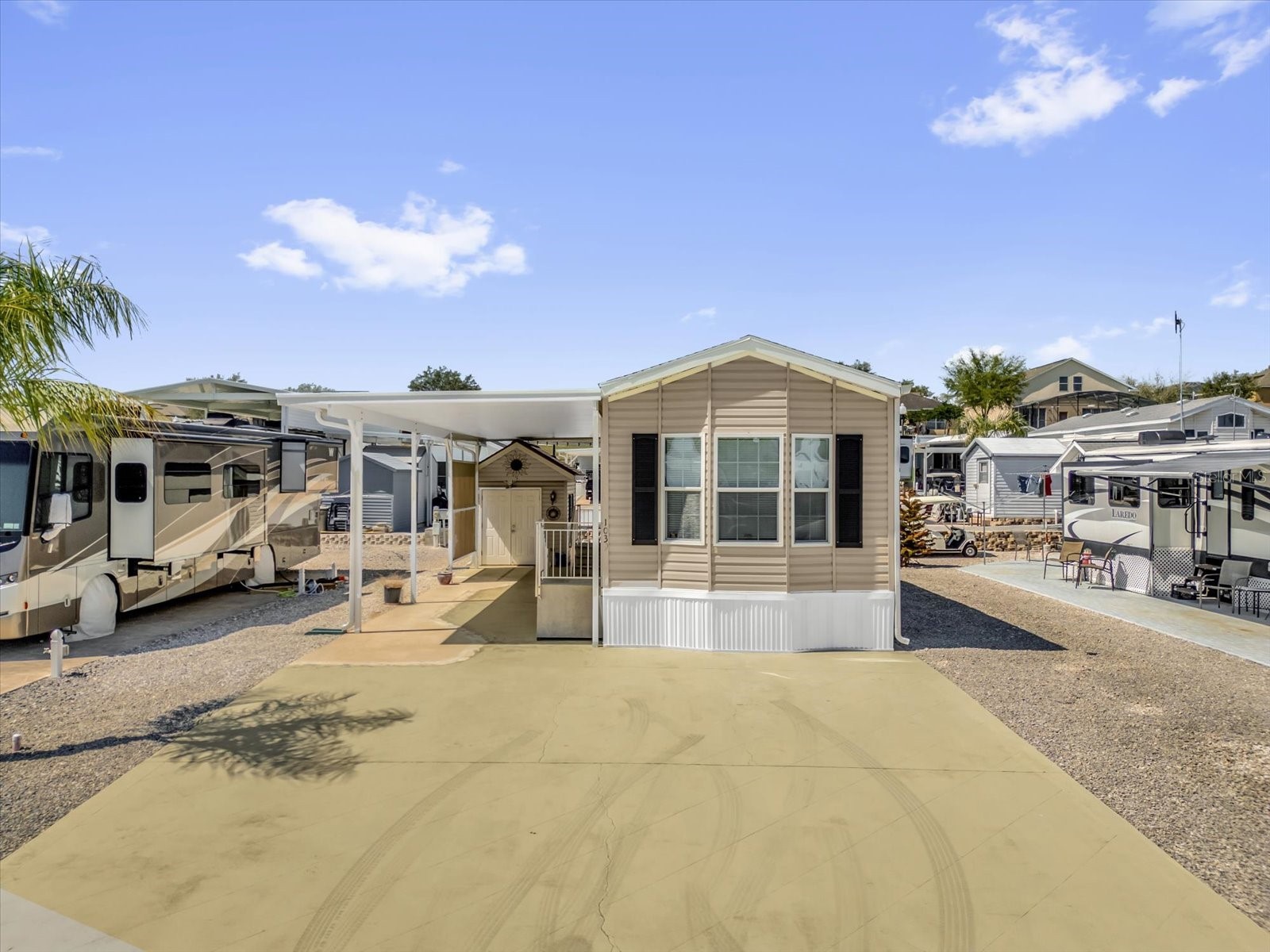 1039 CENTER CREST BOULEVARD