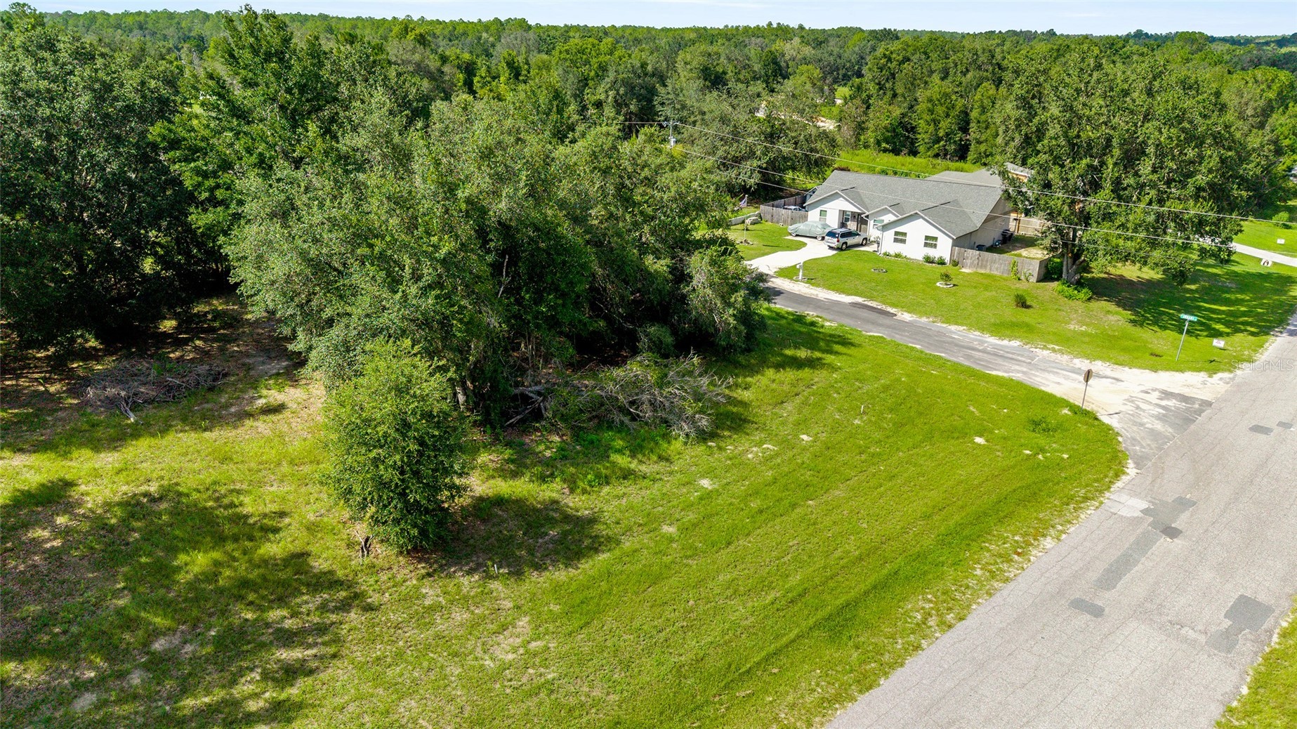 550 E URBANA PLACE