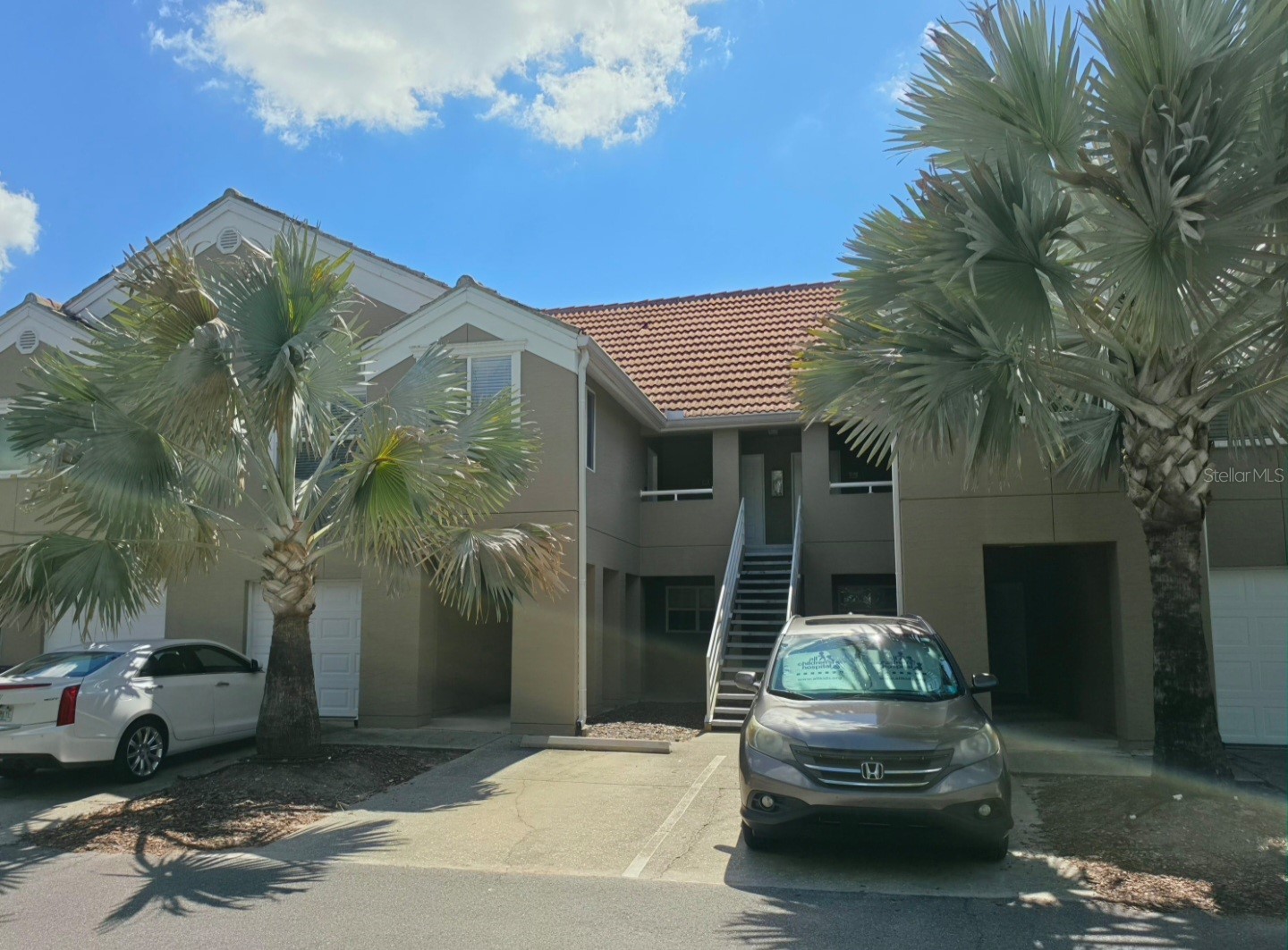 15215 AMBERLY DRIVE 907