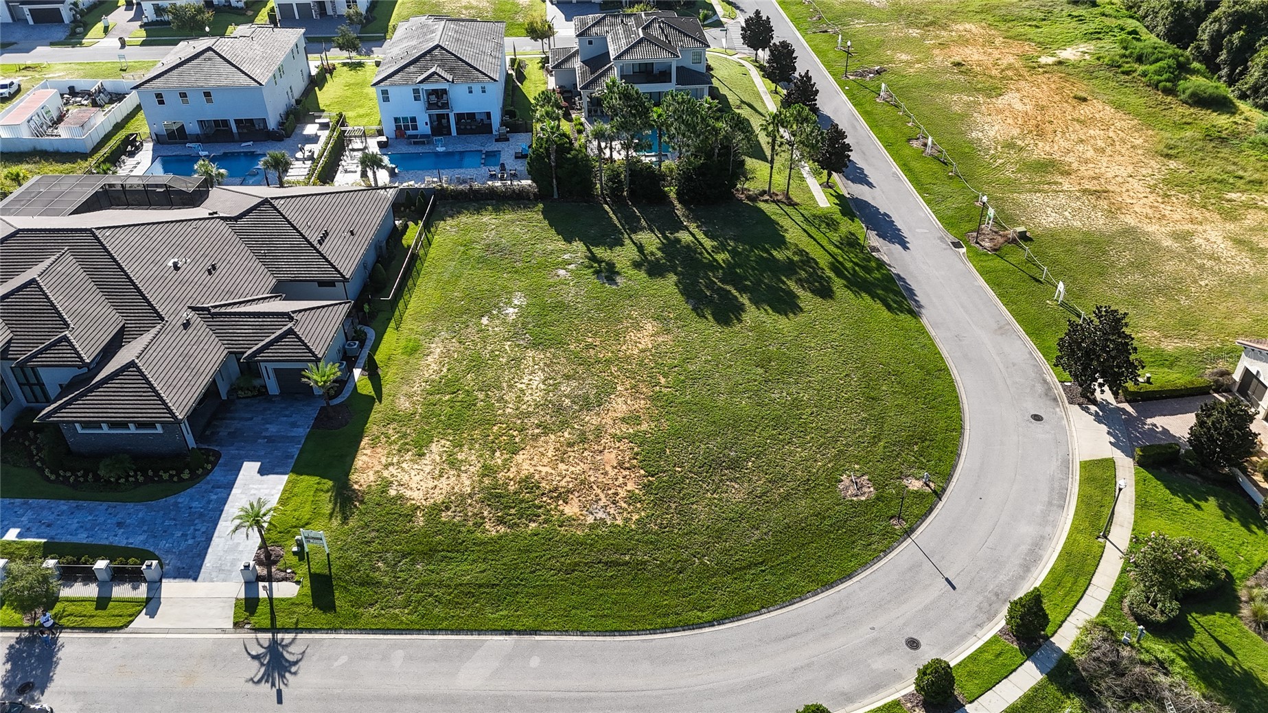 8022 TWIN EAGLES LOOP