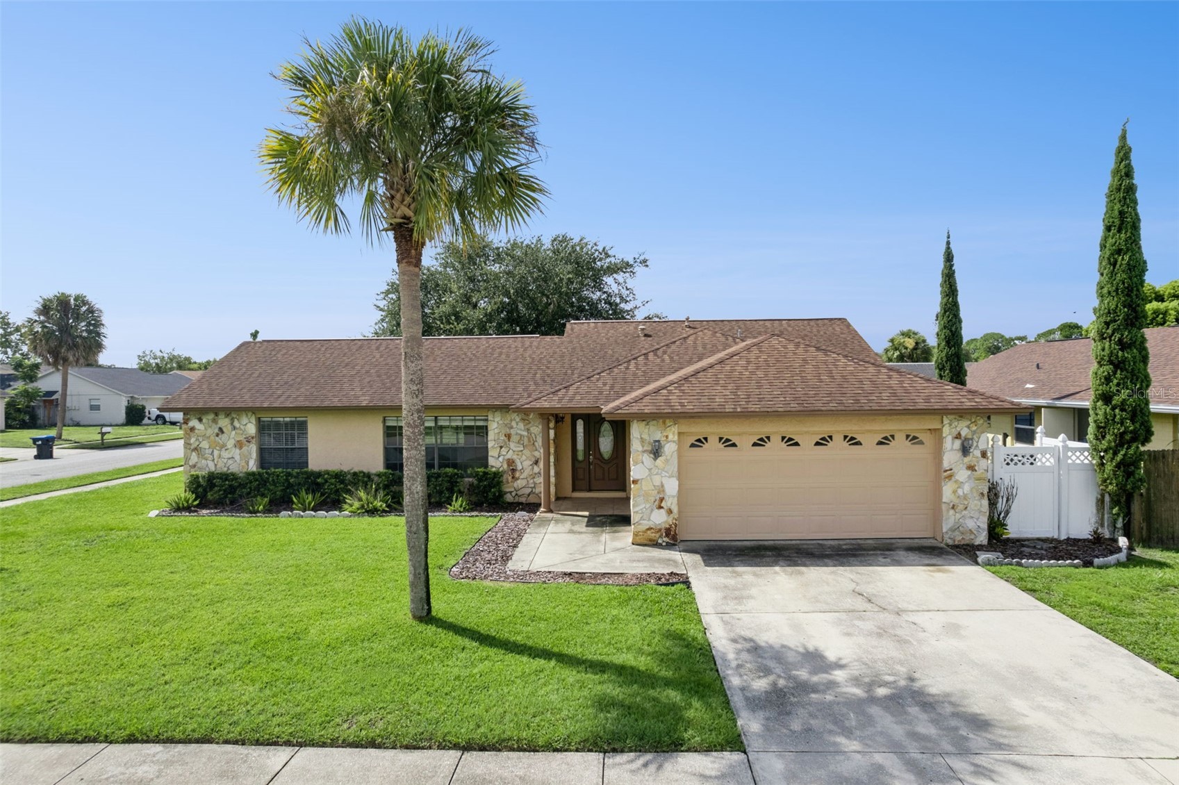 2402 WOODWAY DRIVE
