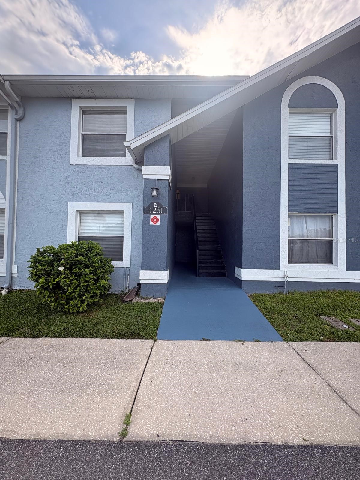 4261 PERSHING POINTE PLACE 5