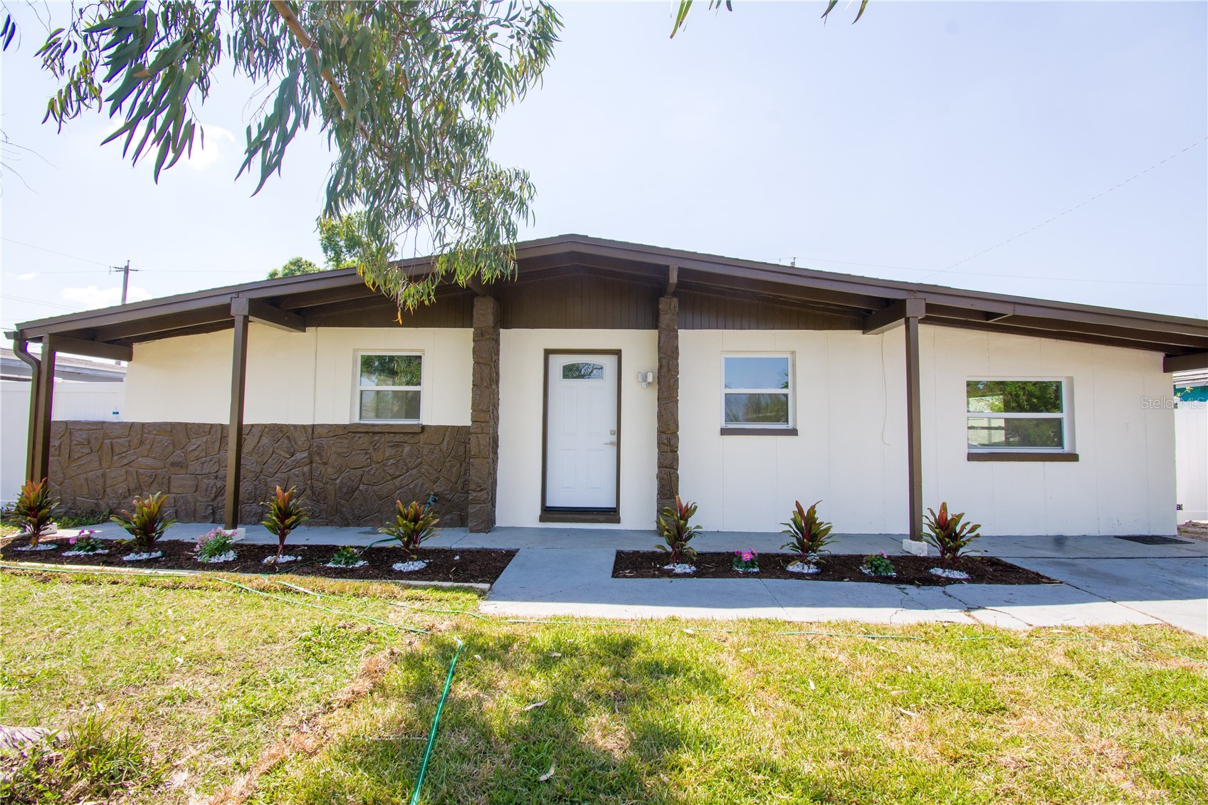 8307 LIBBY LANE