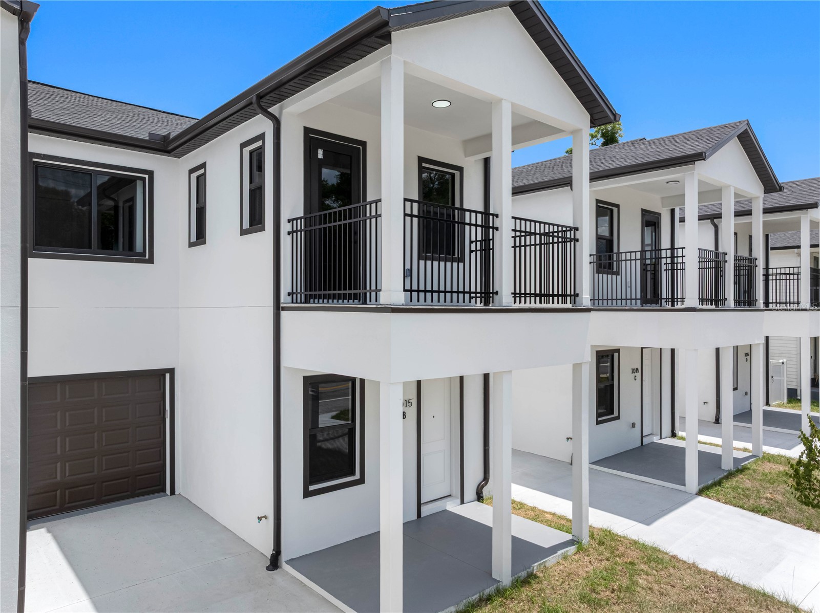 7015 N CENTRAL AVENUE Unit B