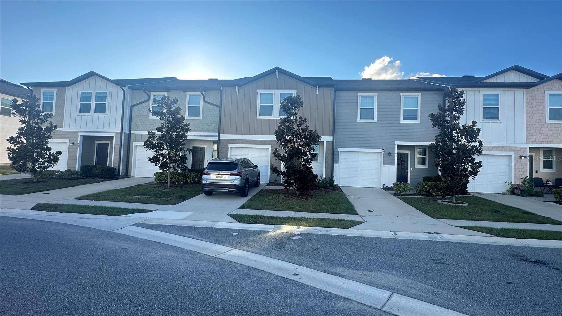 453 MADISON DRIVE