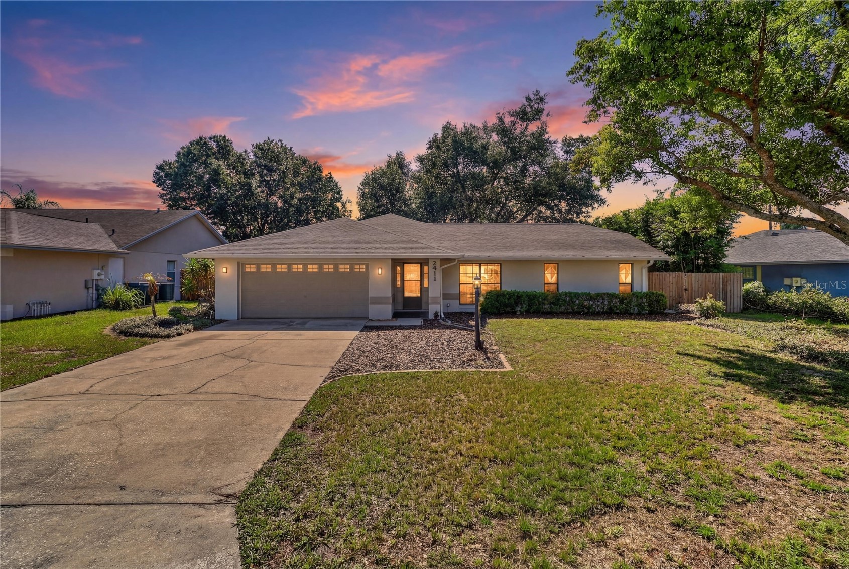7411 FLORAL CIRCLE E