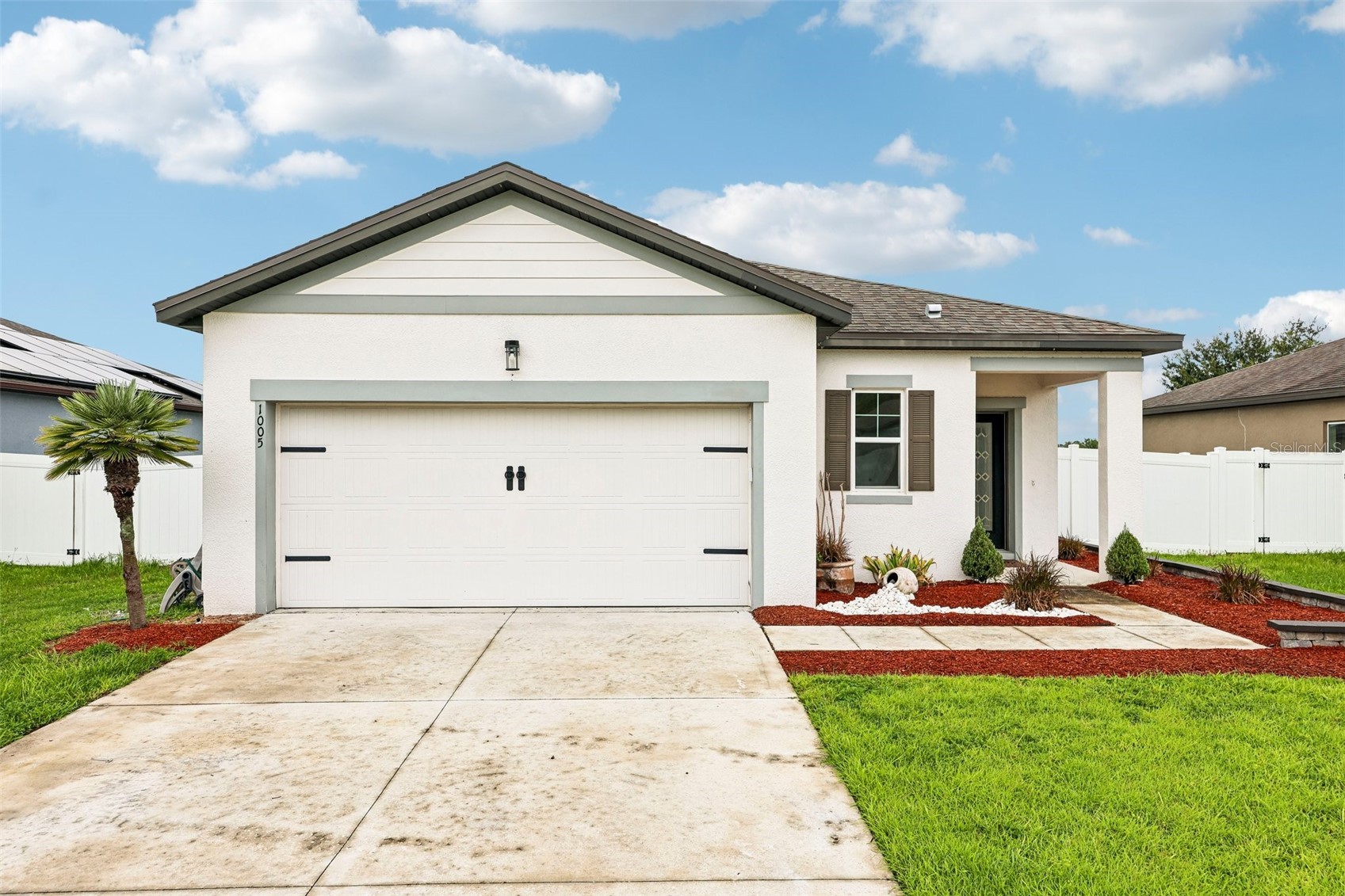1005 WANDERER DRIVE