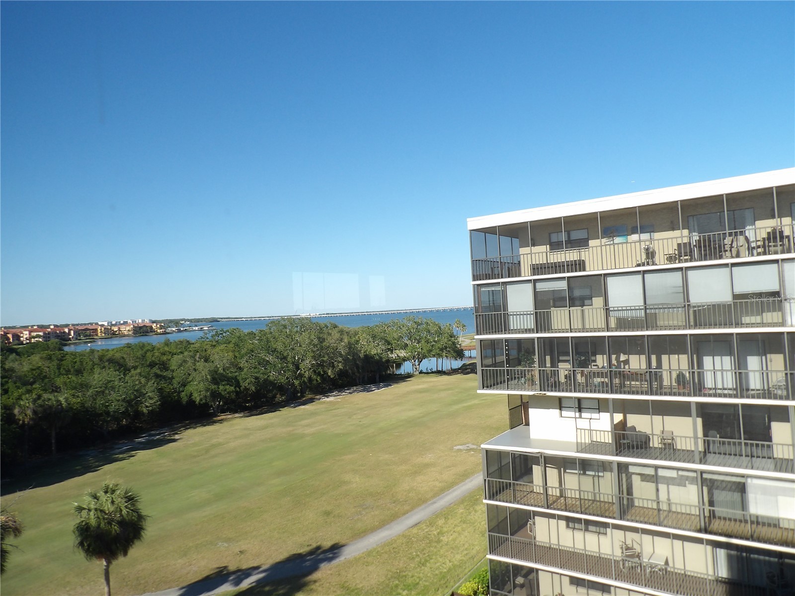 3300 COVE CAY DRIVE 6G