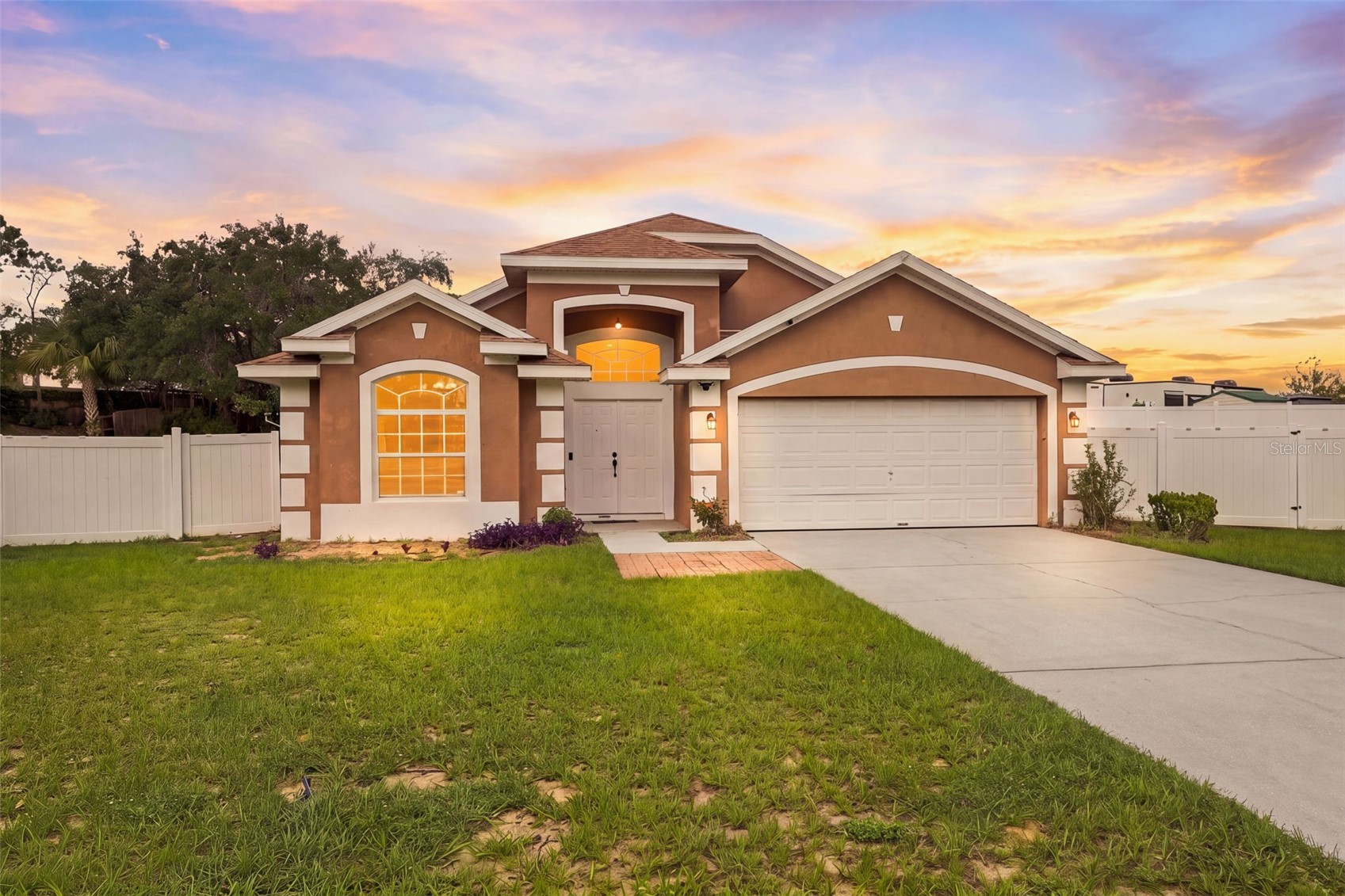 2247 MAJESTIC EAGLE CIRCLE