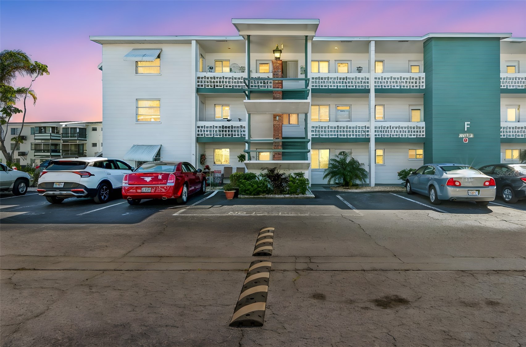 1881 RESTFUL DRIVE L32