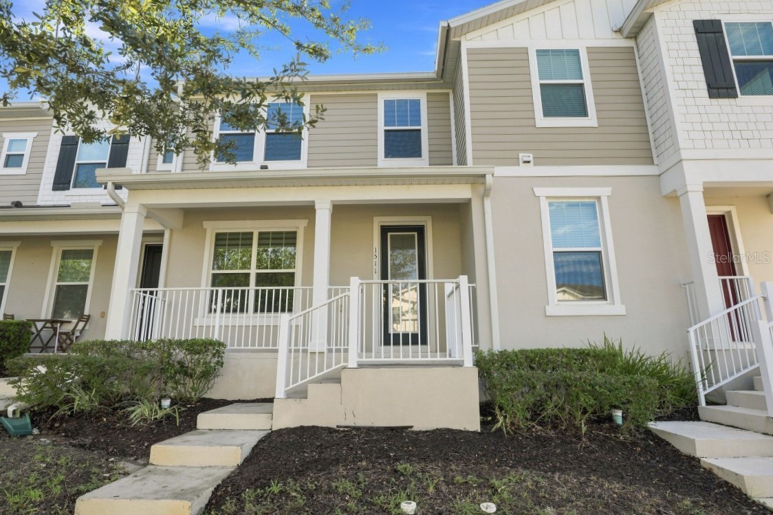 1511 SWEET APPLE STREET