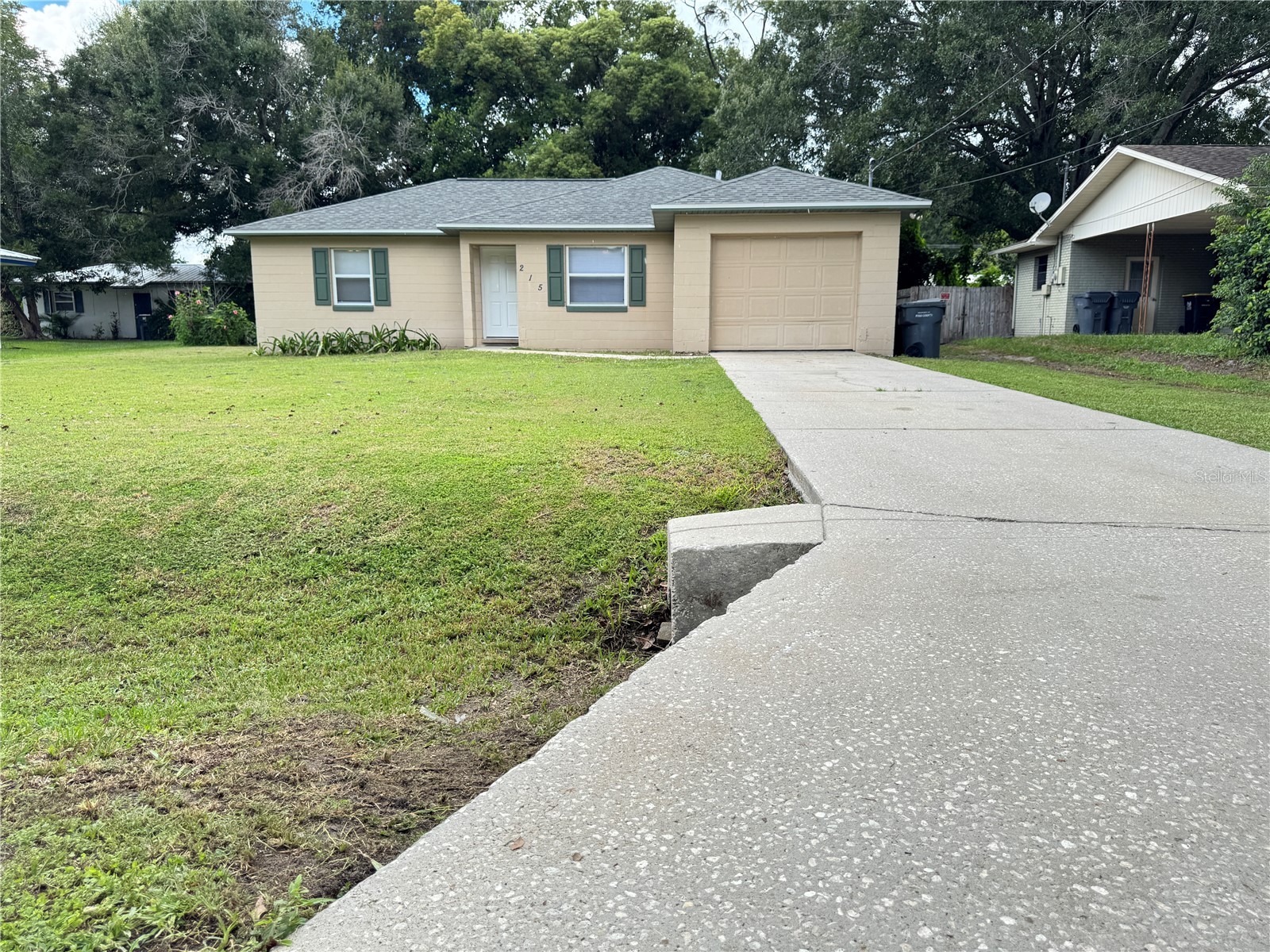 215 PINEHURST DRIVE