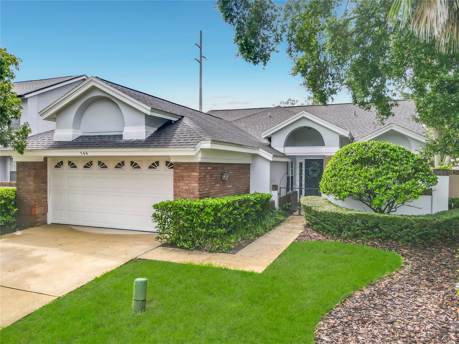 744 BARRINGTON CIRCLE