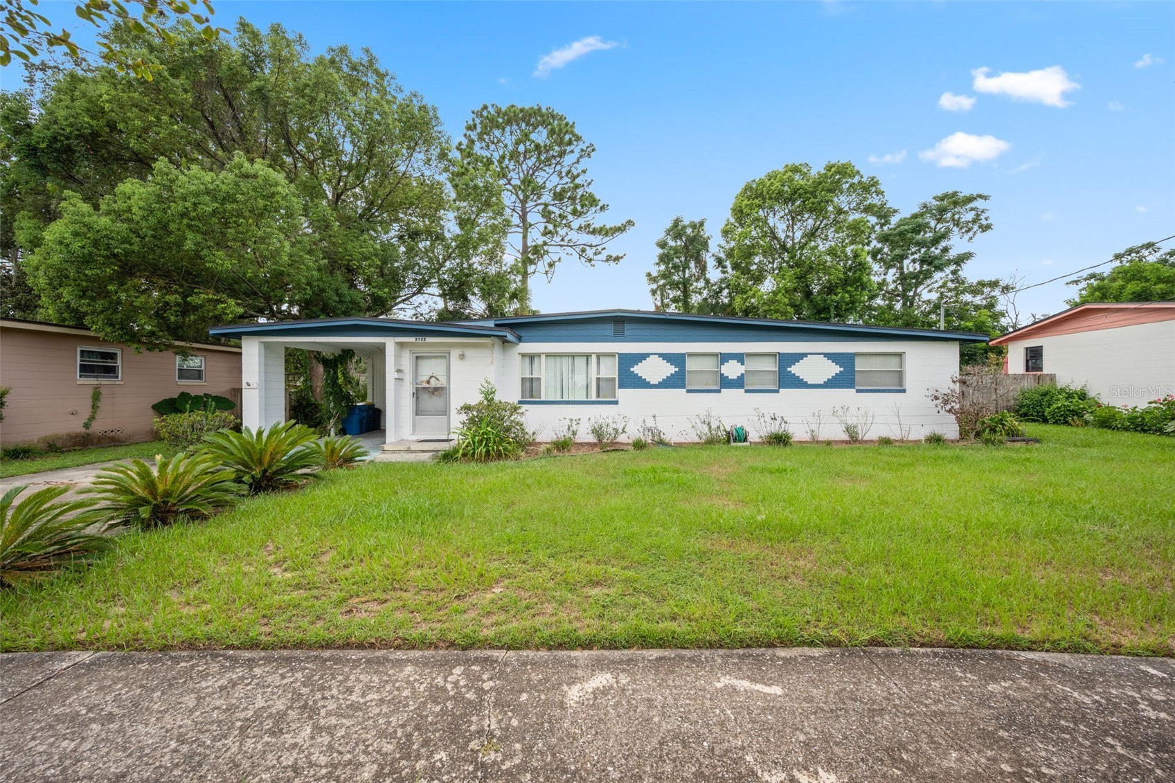 3722 HOOVER LANE