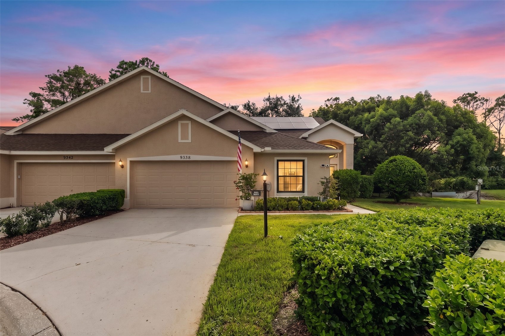 9338 WHISPERING MEADOW COURT