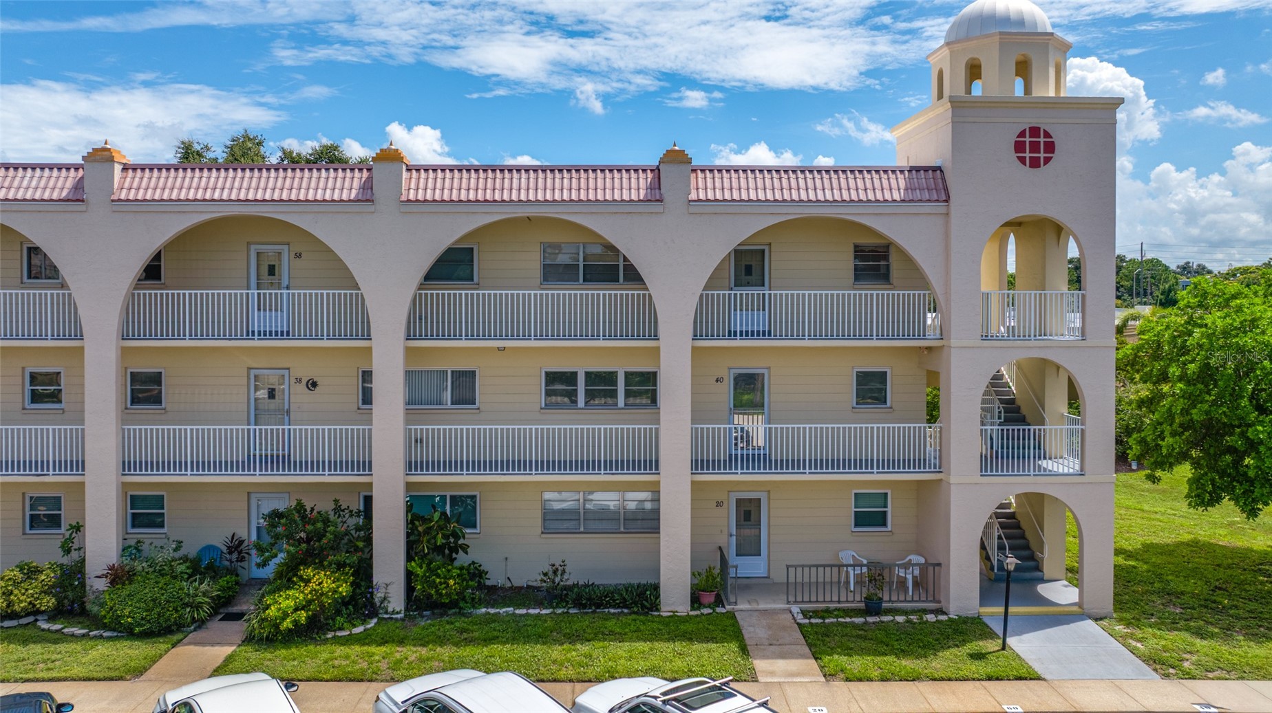 2258 WORLD PARKWAY BOULEVARD W 40