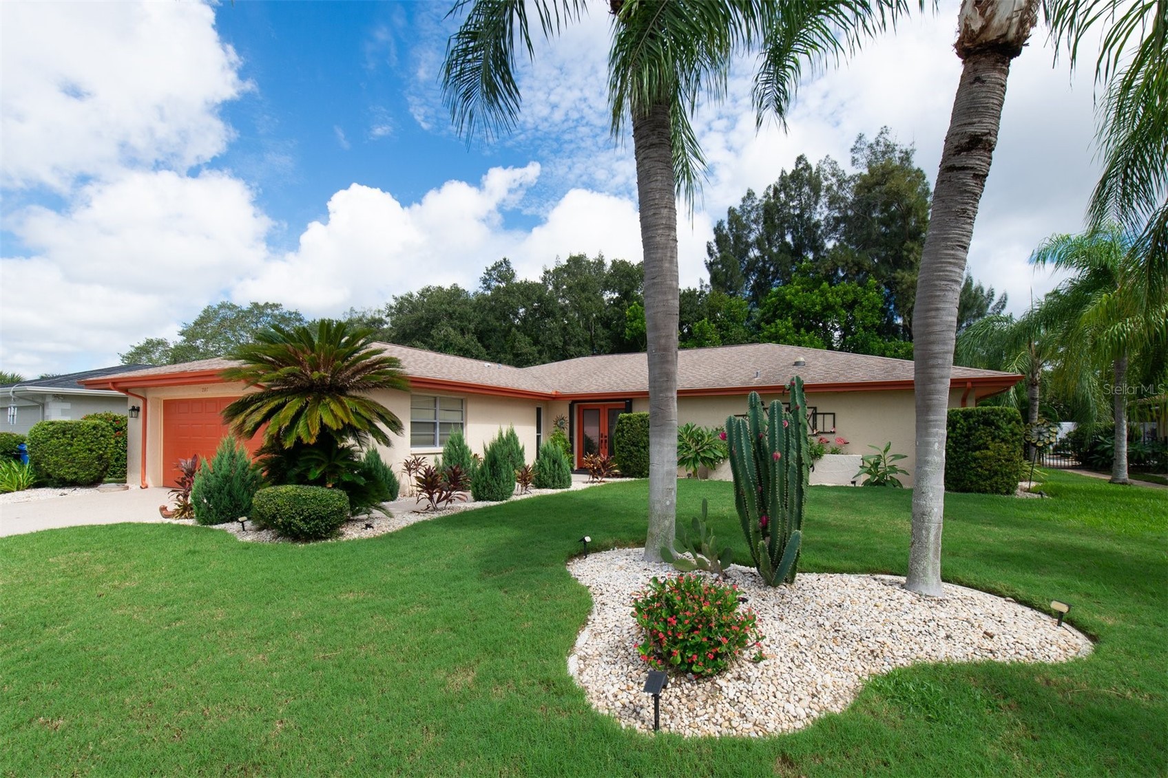 207 AMESBURY CIRCLE
