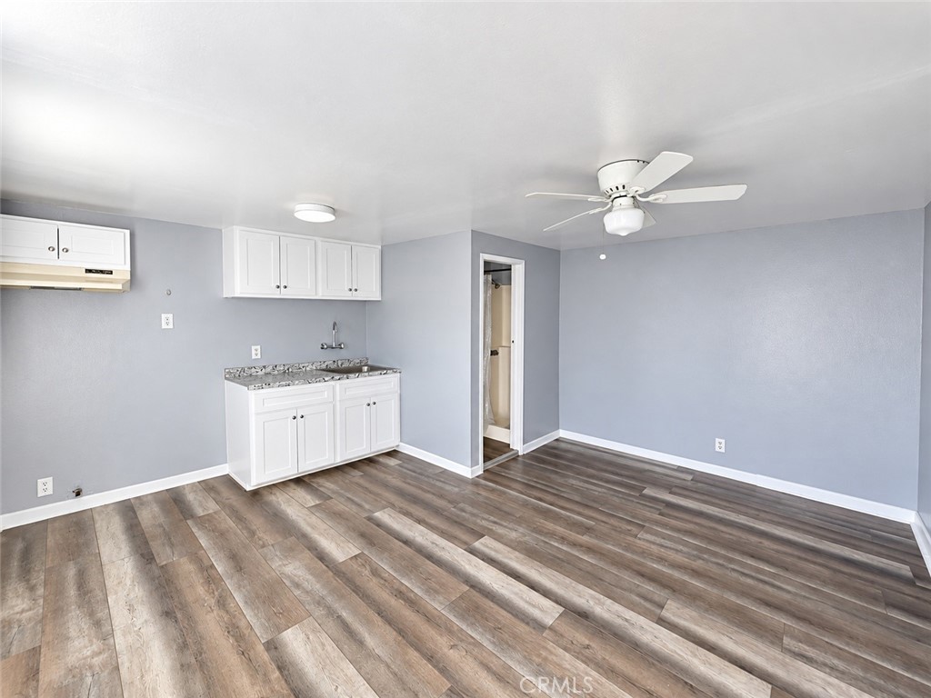 127 W 58th 1/2