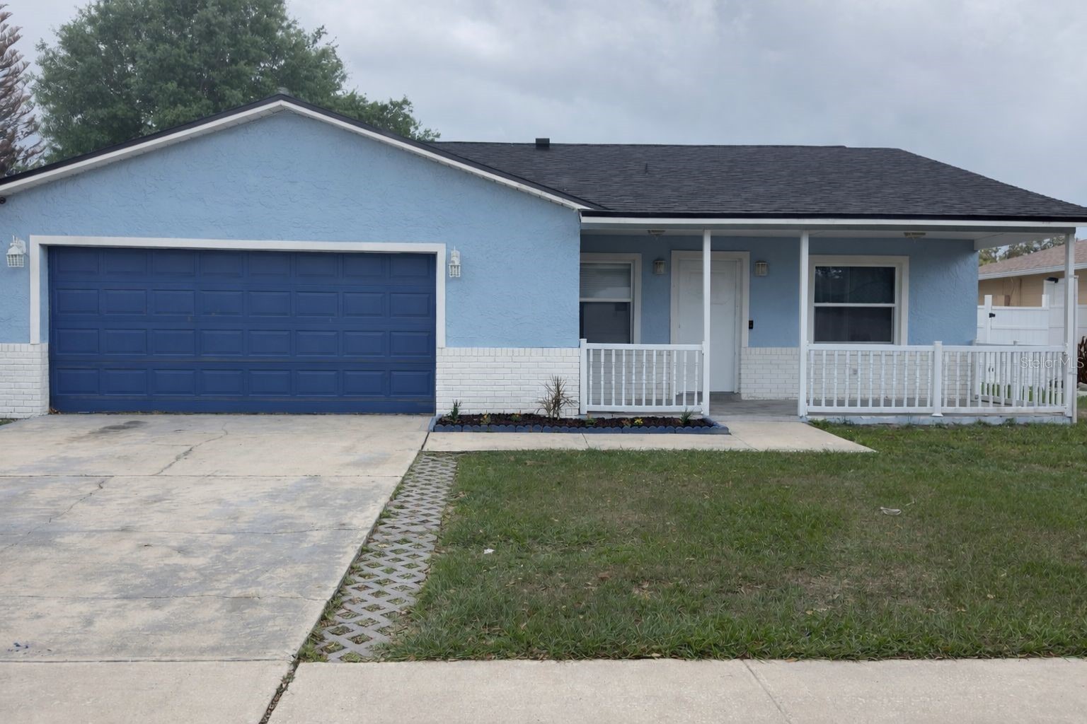 1420 MYRNA LANE