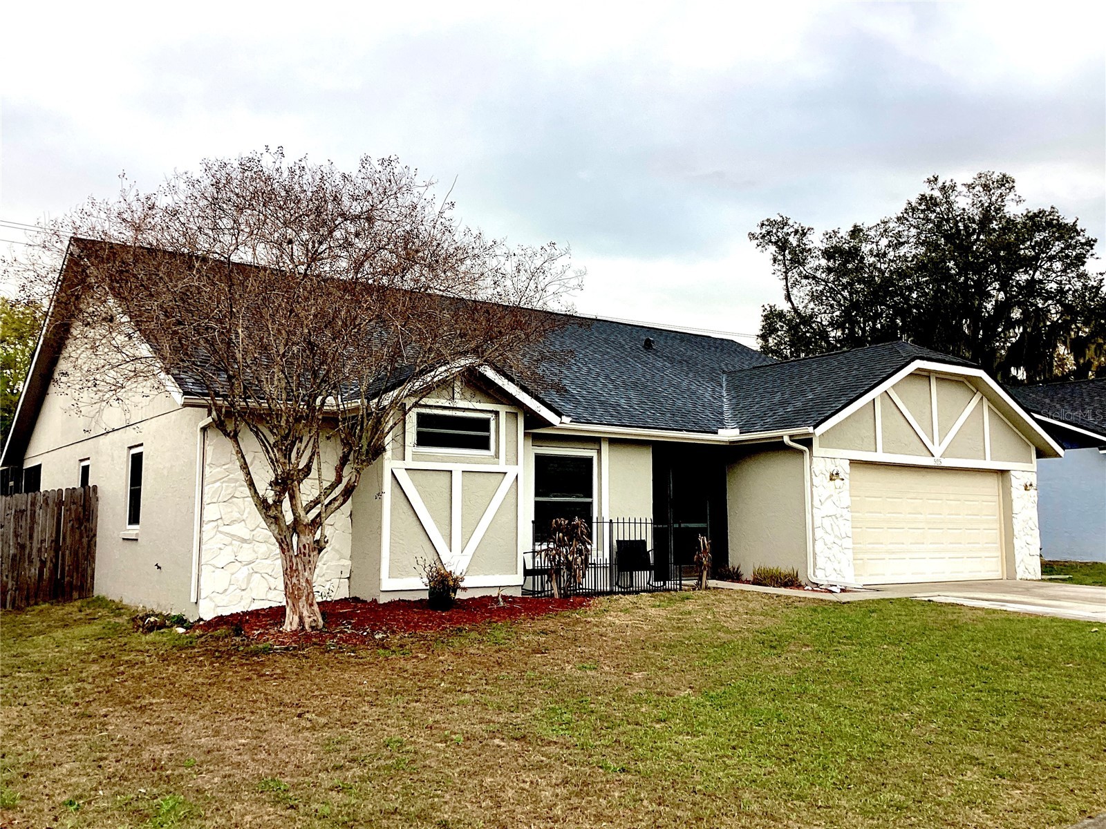 525 RAPID FALLS DRIVE