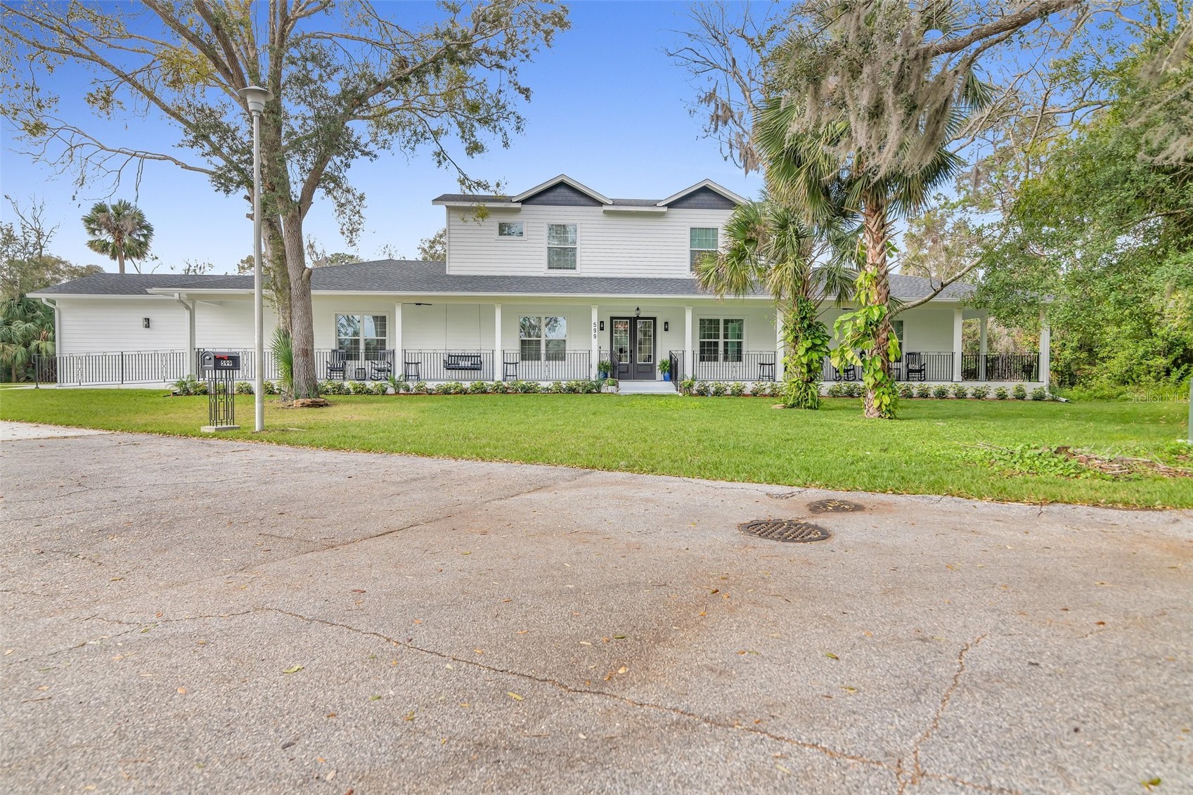 599 GLENDEVON DRIVE
