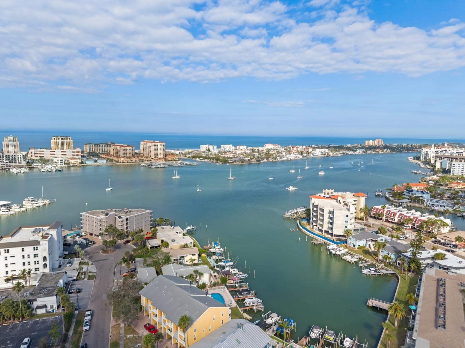 255 DOLPHIN POINT 513