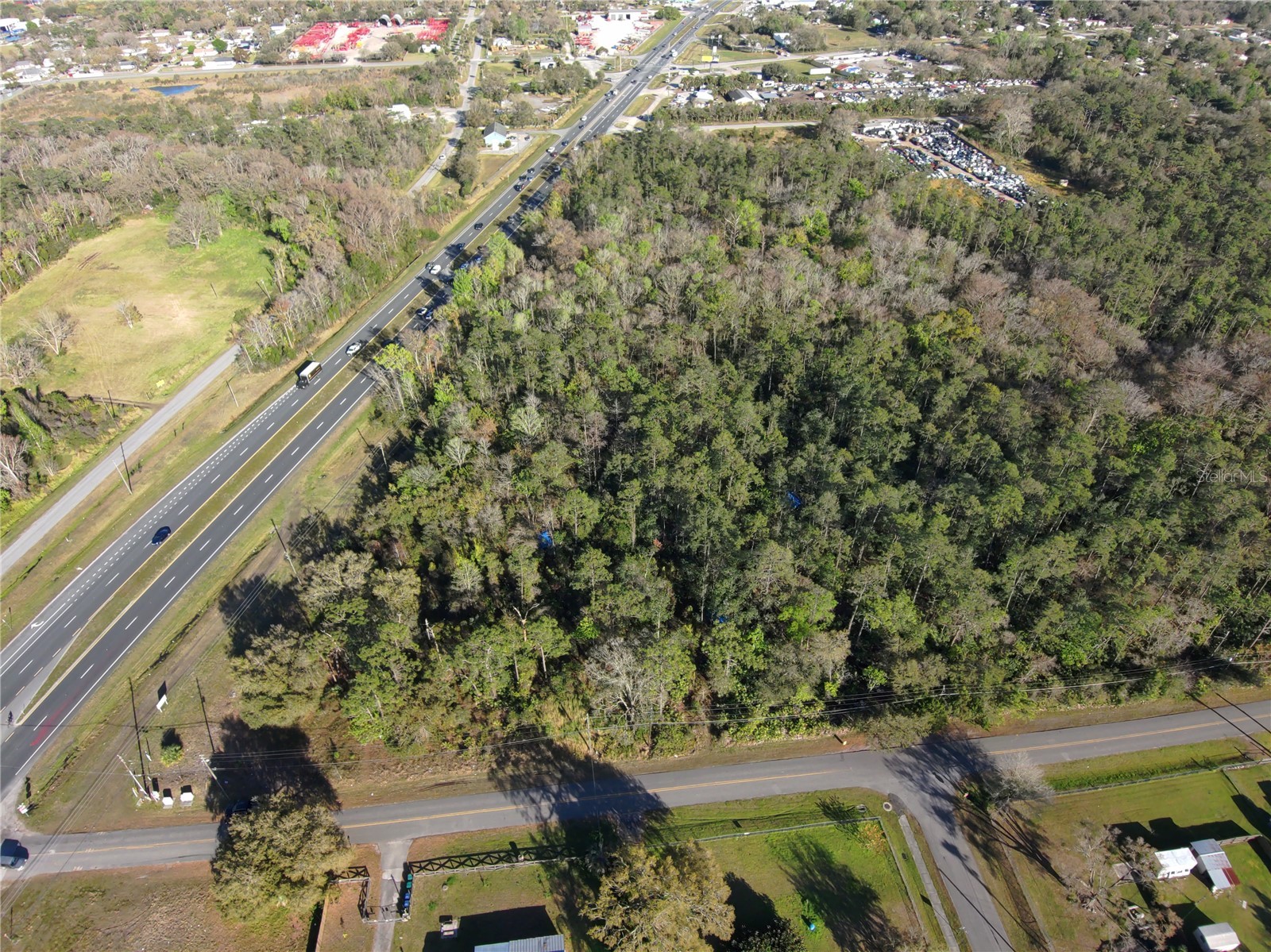 E COLONIAL DRIVE