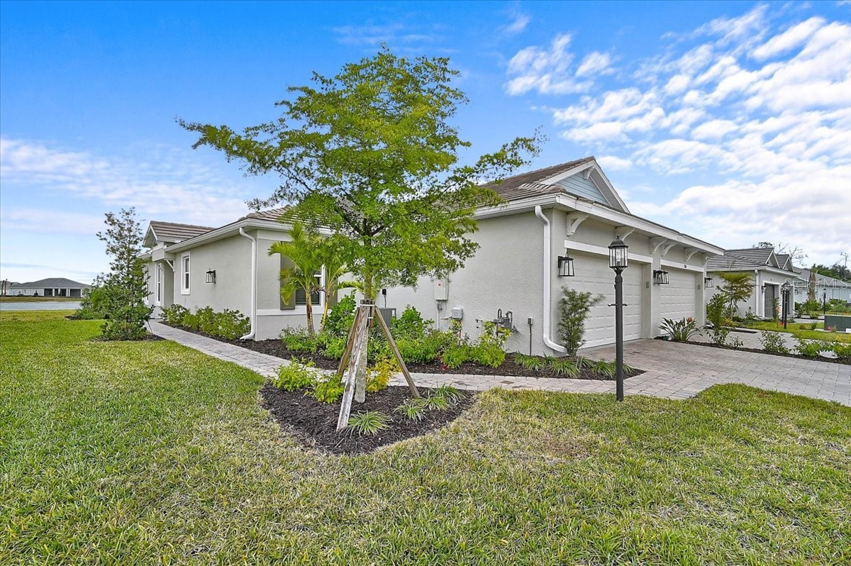 7782 WANING MOON WAY