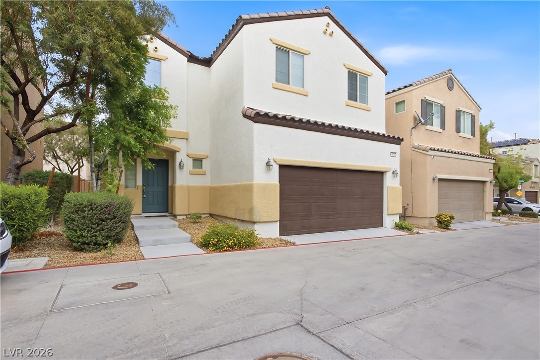 9028 Refined Court